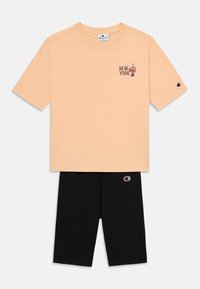 Δεν επιλέχθηκε, apricot/black