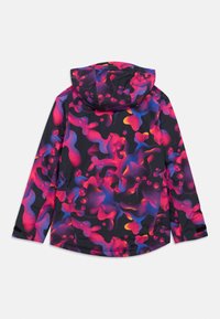 Kapuutšiga jakke pikka varrukatega, millel on mustal taustal erksate roosade, lillade, siniste ja oranžide toonidega abstraktne muster.