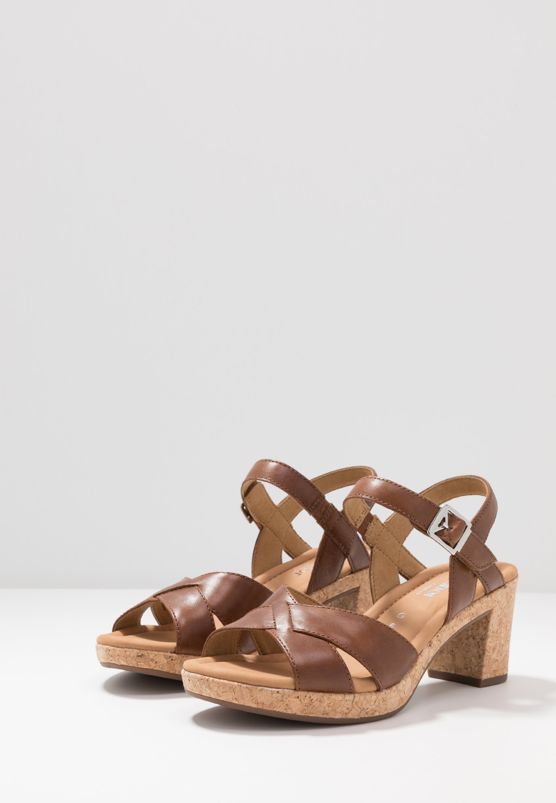 Gabor Comfort Sandalen met plateauzool - peanut/Cognac - Zalando.nl