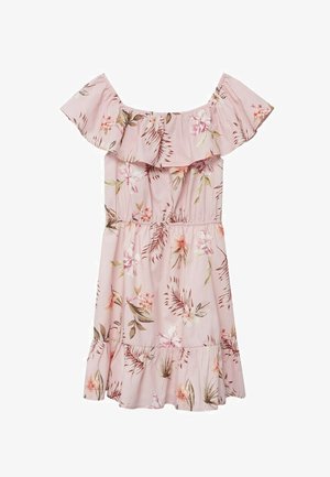 Vestido floral de tirantes caídos en rosa claro, con un escote con volantes, cinturilla elástica y un dobladillo acampanado. Patrón floral con acentos en verde.