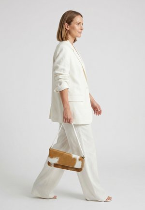 VENEZIA, BAG - Handtas - brown