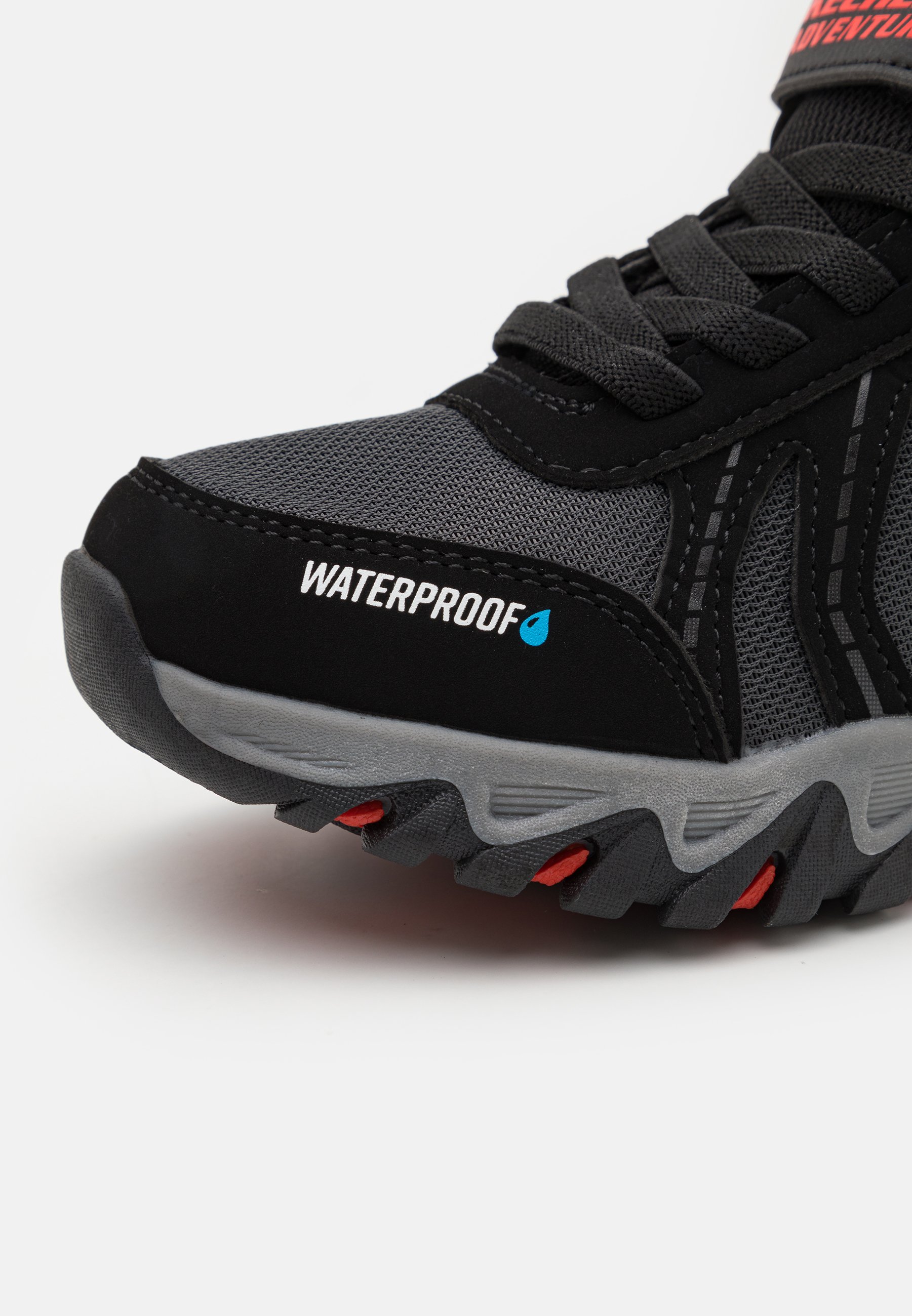 激レア　BRUNT EDGEPAD 3HANDRED 25 BLACK Skechers RUGGED RANGER - Sneakers high - black/red/yellow/negru