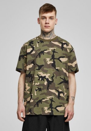 Urban Classics HEAVY CAMO - T-shirts med print - wood camo aop