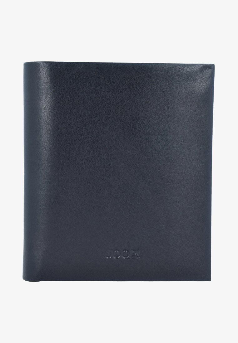 Temno modra usnjena denarnica z teksturirano površino, embosirano logotipom spredaj in preprostim zloženim dizajnom. Čiste robove in minimalističen slog.