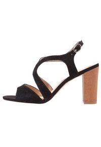 Pier One Korolliset sandaalit - black