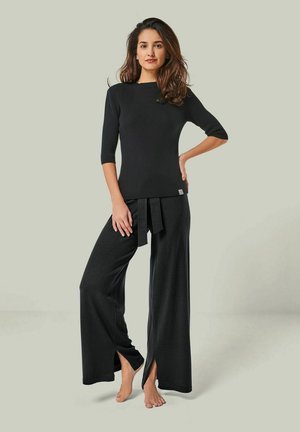 YOU LOOK PERFECT MERINO WOLLE LOUNGEWEAR SET 2 TEILIG - Pyjama set - black