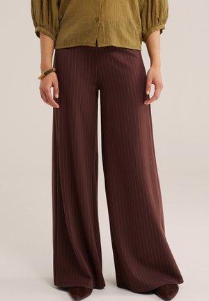 WE Fashion, Püksid - cinnamon brown