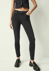 Next TALL - Prigludę džinsai - washed black