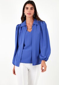 Unselected, royal blue