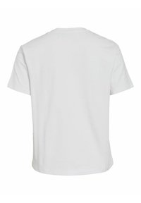 Vit t-shirt med rund hals, korta ärmar, i bomullsmaterial, avslappnad passform, enkel design utan synliga etiketter eller grafik på baksidan.