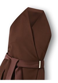 Smanicato - brown