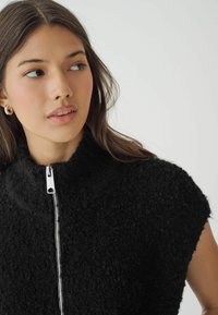 Next ZIP THROUGH  - Vest - black
