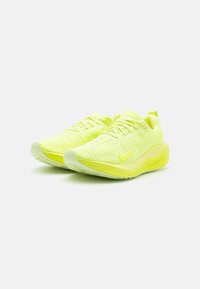 Nike Performance REACTX INFINITY  - Chaussures de running sur route - light green