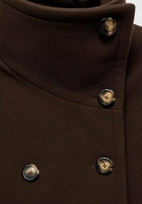 Mango Halflange jas - brown