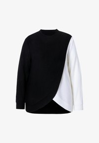 Unselected, snow white