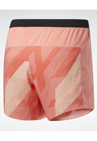 Reebok Urheilushortsit - salmon