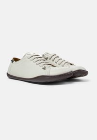 Camper PEU  - Stringate sportive - pastellgrau