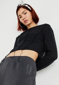 GAP LOGO PANT - Treningo apatinė dalis - cast iron