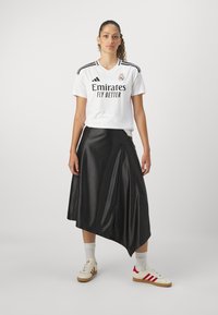 adidas Performance REAL MADRID HOME - Futbola krekls - white