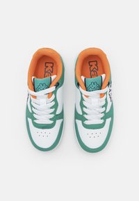 Kappa UNISEX - Joggesko - white/green