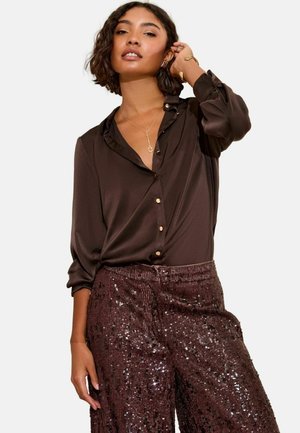 REGULAR FIT - BUTTON THROUGH - Blusa - chocolate brown