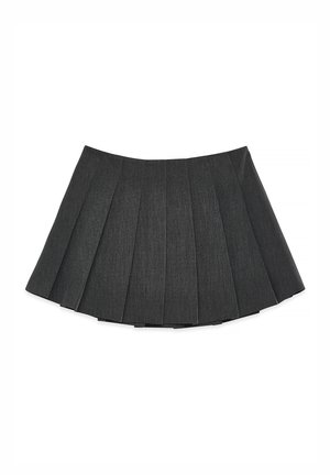 Falda plisada de color gris oscuro con forma acampanada, hecha de un tejido suave. Presenta pliegues verticales espaciados de manera uniforme y una cintura ajustada.
