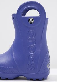 Crocs HANDLE IT RAIN BOOT KIDS - Kalosze