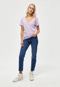 Desires DEDANNON TEE - T-shirt basic - pas. lilac