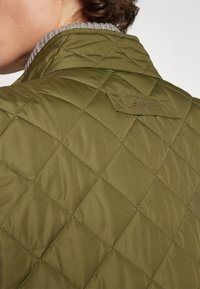 Barbour NEW LOWERDALE QUILTED GILET - Waistcoat - dark moss