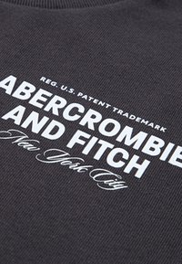 Abercrombie & Fitch CITY STACK TEE - Print T-shirt - phantom