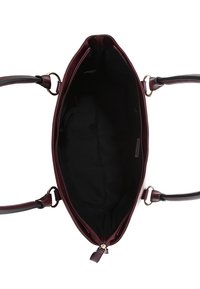 Sac à main en cuir marron avec intérieur en tissu noir, ouverture zippée en haut et deux sangles d'épaule avec anneaux métalliques sur fond blanc.