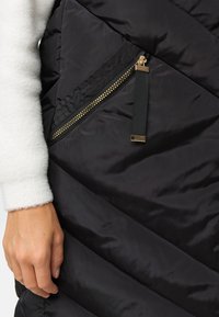 Threadbare PIRE PREMIUM  - Waistcoat - black