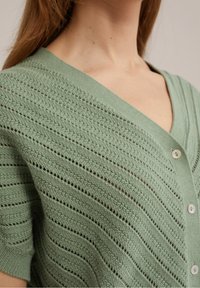 WE Fashion Kofta - light green