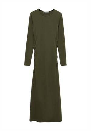 Rochie lungă cu mâneci lungi, de culoare verde măslin, cu guler rotund, realizată dintr-un material neted, având detalii cu pliuri laterale și un design până la podea.