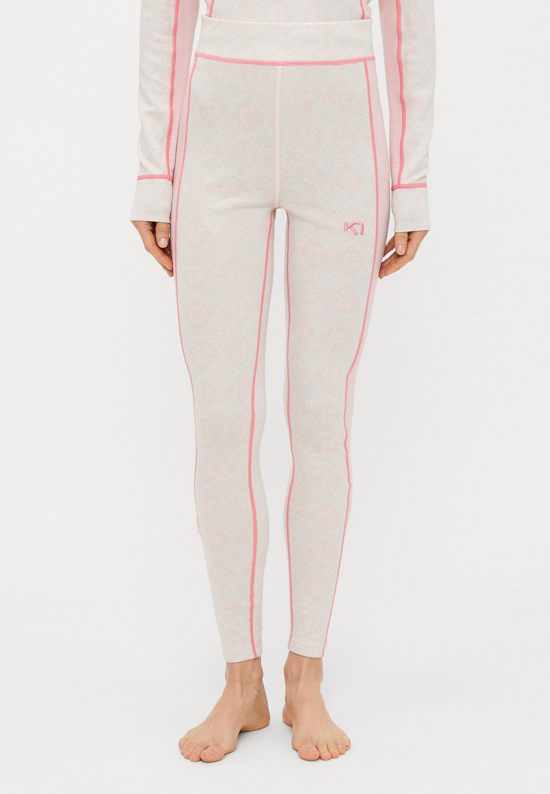 Στενά κολάν σε ανοιχτό ροζ με διακριτικό σχέδιο. Διαθέτουν ραφές σε πιο σκούρο ροζ χρώμα και λογότυπο στη μέση.