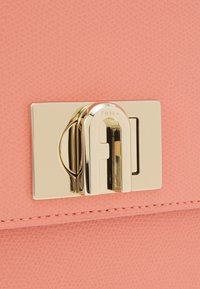 Furla CROSSBODY - Mala a tiracolo - pompelmo