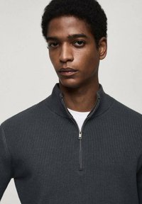 Mango Pulover - dark grey