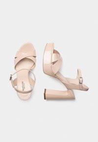 NeroGiardini Platform sandals - confetto