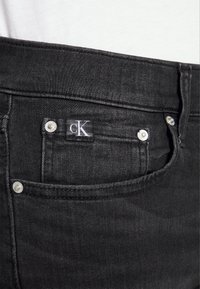 Calvin Klein Jeans Vaqueros pitillo - black denim