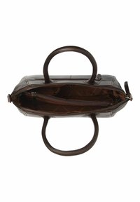 Borsa a mano in pelle marrone con doppie maniglie, chiusura a zip e tasche interne. Presenta una texture liscia e sottili dettagli cuciti.