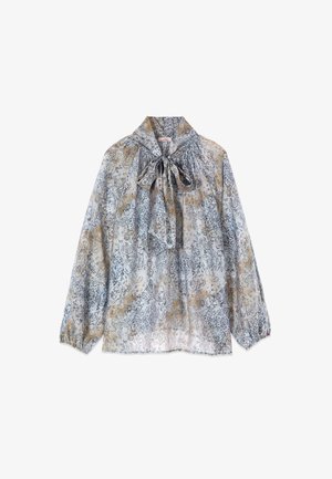 Półprzezroczysta bluzka z długim rękawem w szaro-beżowy kwiatowy wzór, z wiązaną kokardą przy szyi i elastycznymi mankietami.