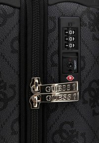 Guess BERTA - Trolley - coal logo
