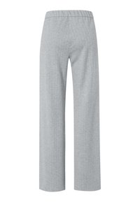 Lichtgrijze wijde broek in een geweven visgraatpatroon, met een elastische tailleband en een ontspannen pasvorm.