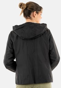 ONLY Chaqueta de entretiempo - noir