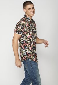 Koroshi SHORT SLEEVE - Ing - black