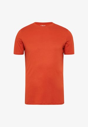 Rotes T-Shirt aus weichem Baumwollstoff. Klassischer Rundhalsausschnitt, kurze Ärmel und ein kleines Logo auf der Brust. Glatte Textur mit einer figurbetonten Passform.