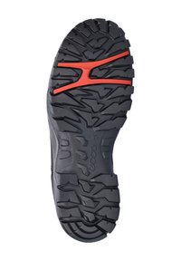 Suola di scarpa in gomma nera con scanalature profonde, barre di supporto angolari rosse e "ECCO" impresso vicino all'arco.