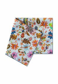 Tissu à motif floral aux couleurs vives, comprenant du rose, du bleu, du rouge et du vert sur un fond bleu clair, plié avec une texture lisse.