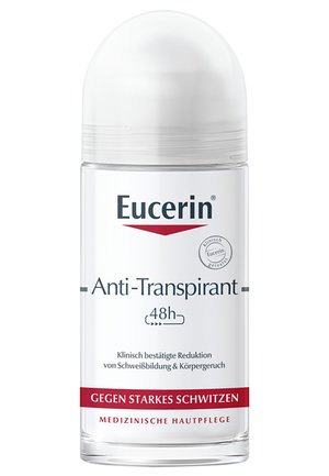 Eucerin Antitranspirant in einem klaren zylindrischen Behälter mit einem weißen Roll-On-Deckel. Mit einem roten Etikett und deutschen Text für die Anwendungshinweise.