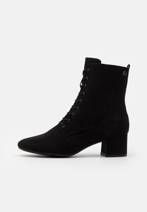 Šněrovací kotníkové boty - black